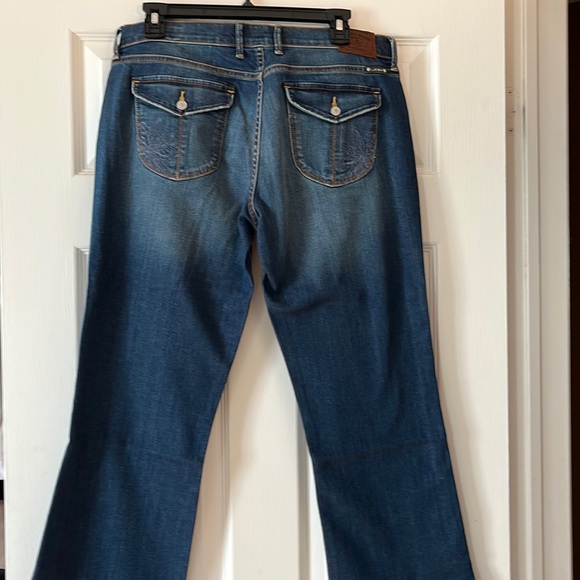 Lucky Brand curvy jeans - Picture 6 of 10